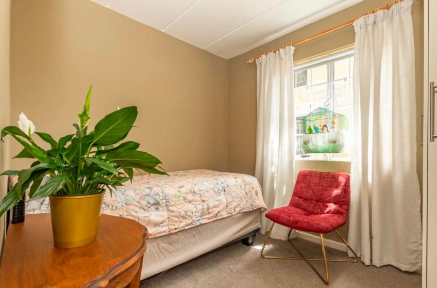To Let 2 Bedroom Property for Rent in Welcome Glen Western Cape